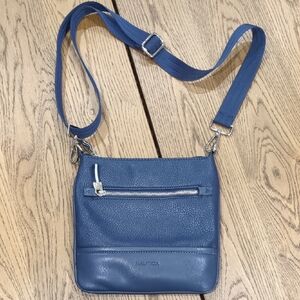 Nautica Crossbody Purse. Navy